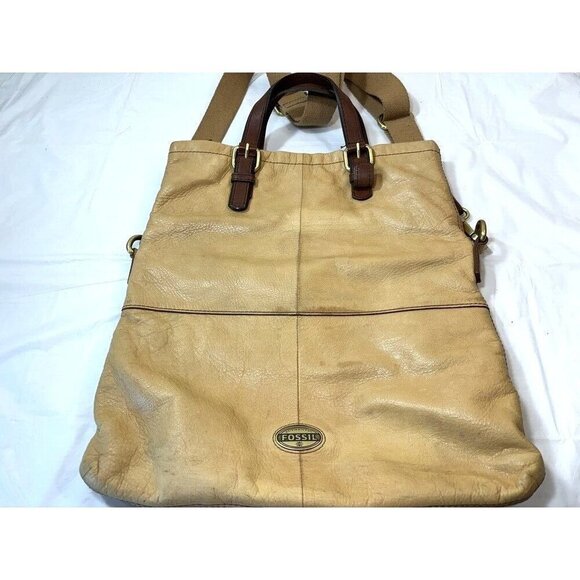 Fossil Explorer Leather Fold Over Crossbody Hobo Tote Shoulder Bag Tan - Picture 1 of 16